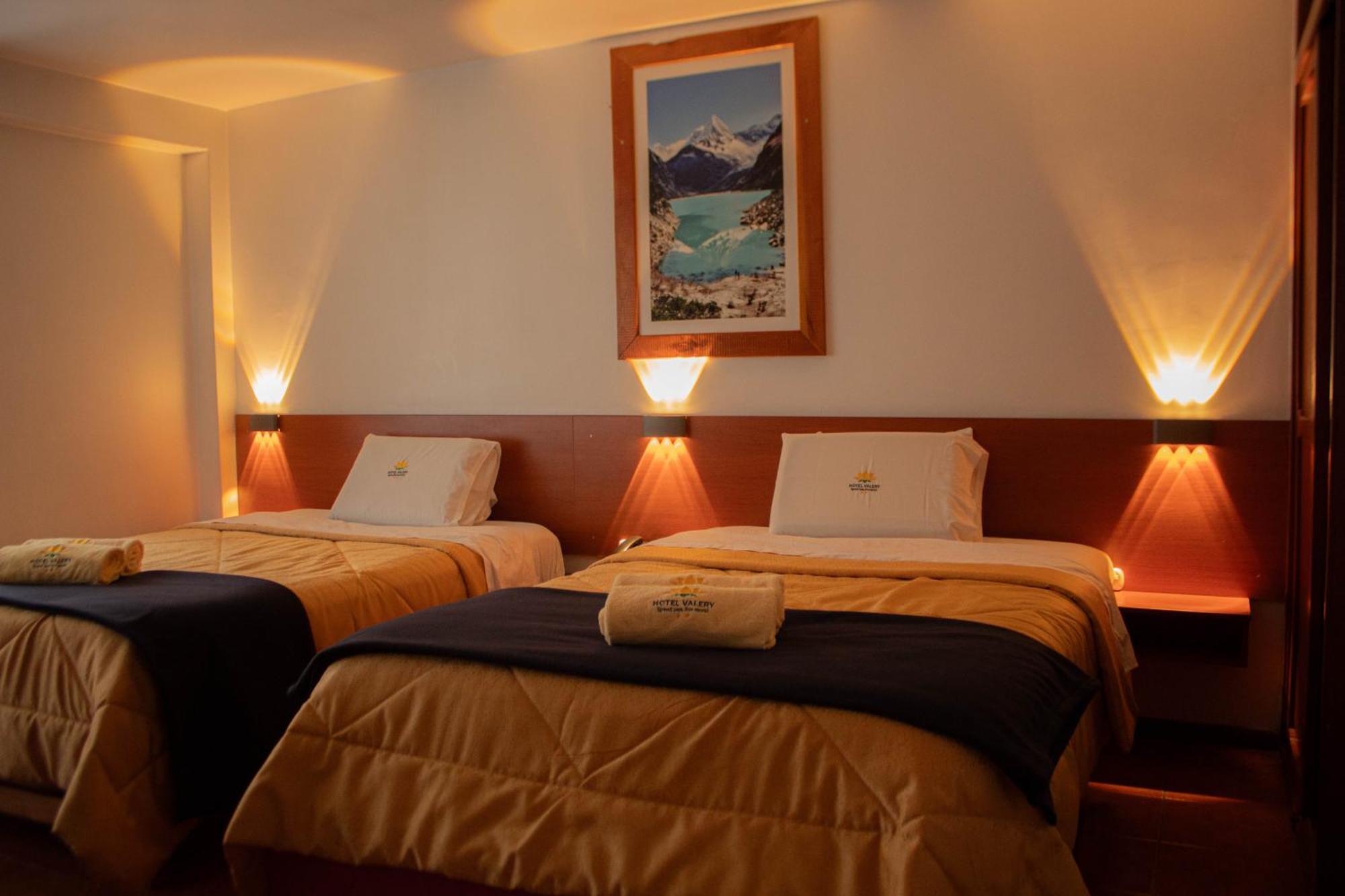 Hotel Valery 2 Estrellas Huaraz  Exterior photo