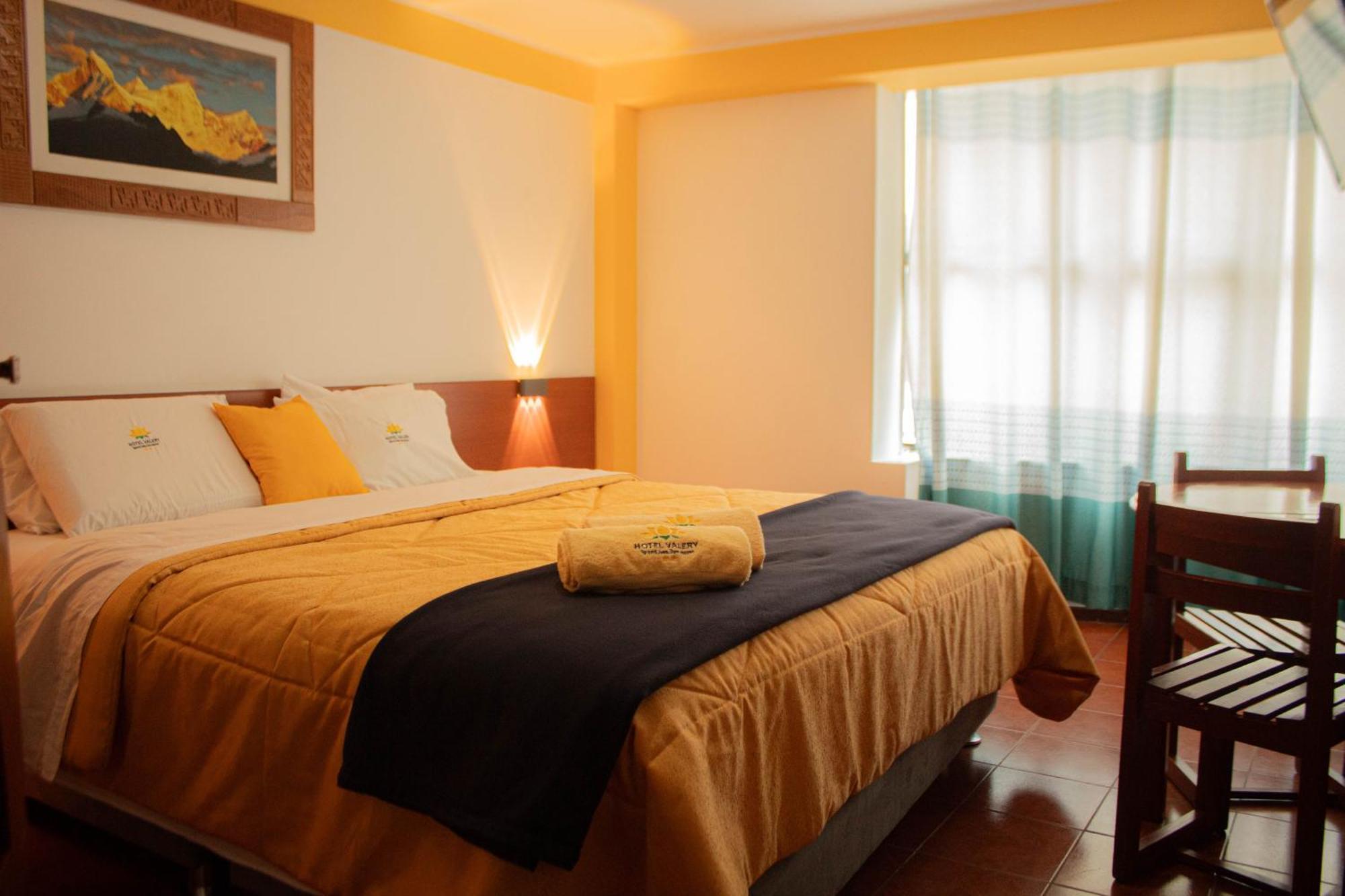 Hotel Valery 2 Estrellas Huaraz  Exterior photo